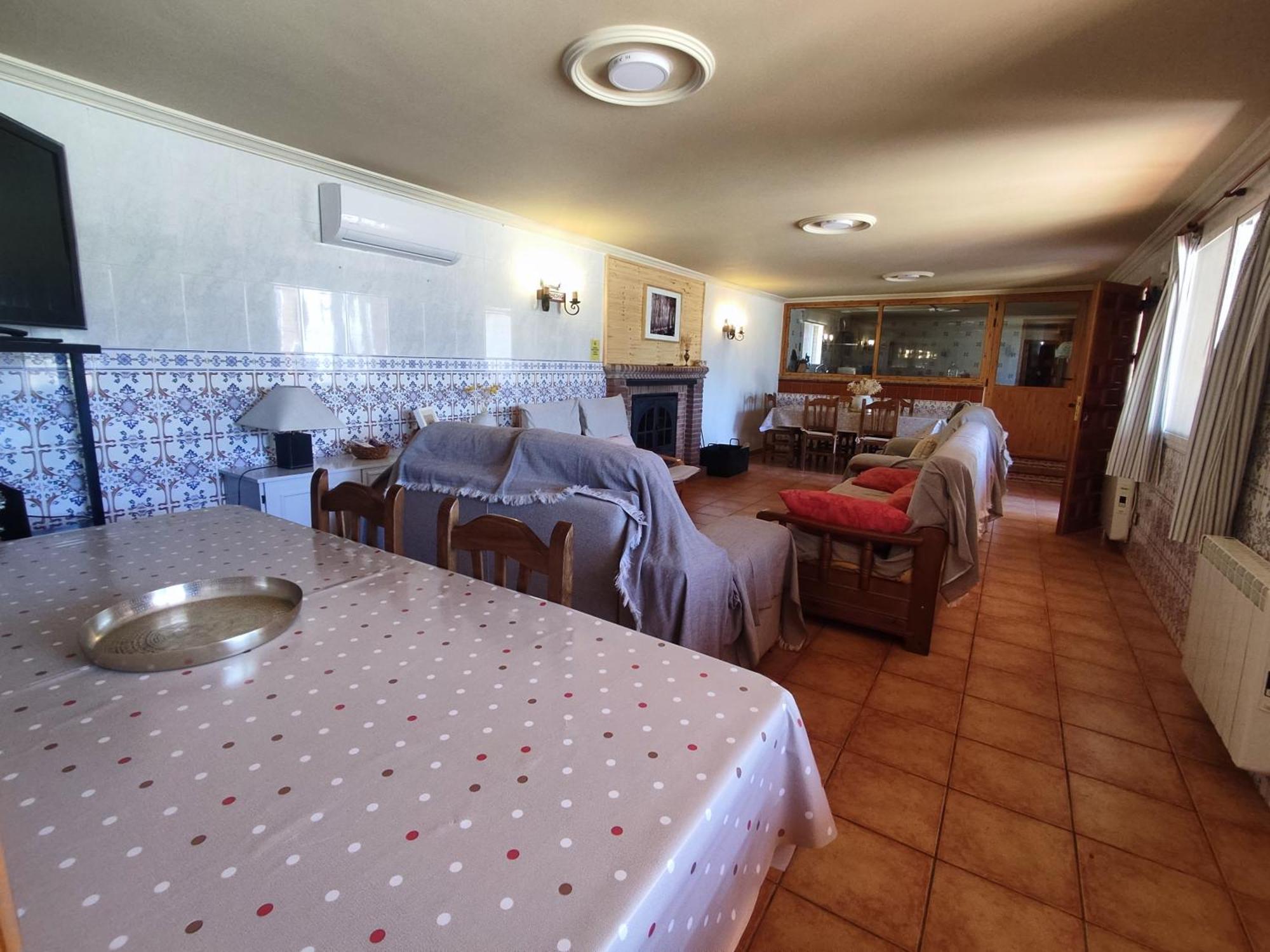 Villa Cerro Moreno 오사 데 몬티엘 외부 사진