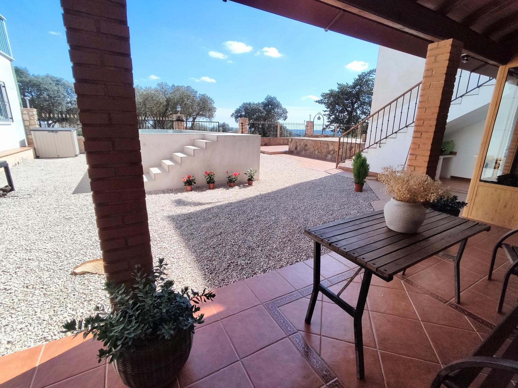 Villa Cerro Moreno 오사 데 몬티엘 외부 사진